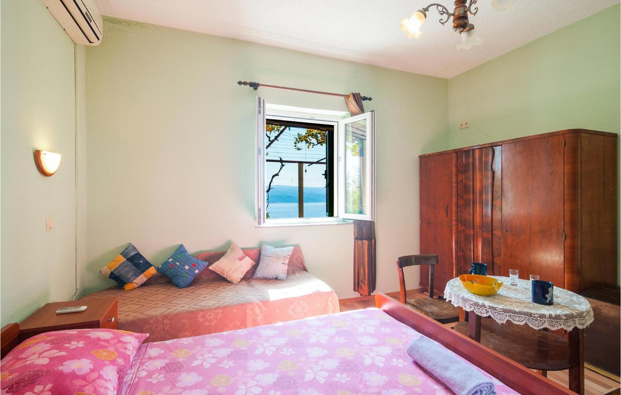 Two-Bedroom Apartment Lokva Rogoznica With Sea View 02 외부 사진